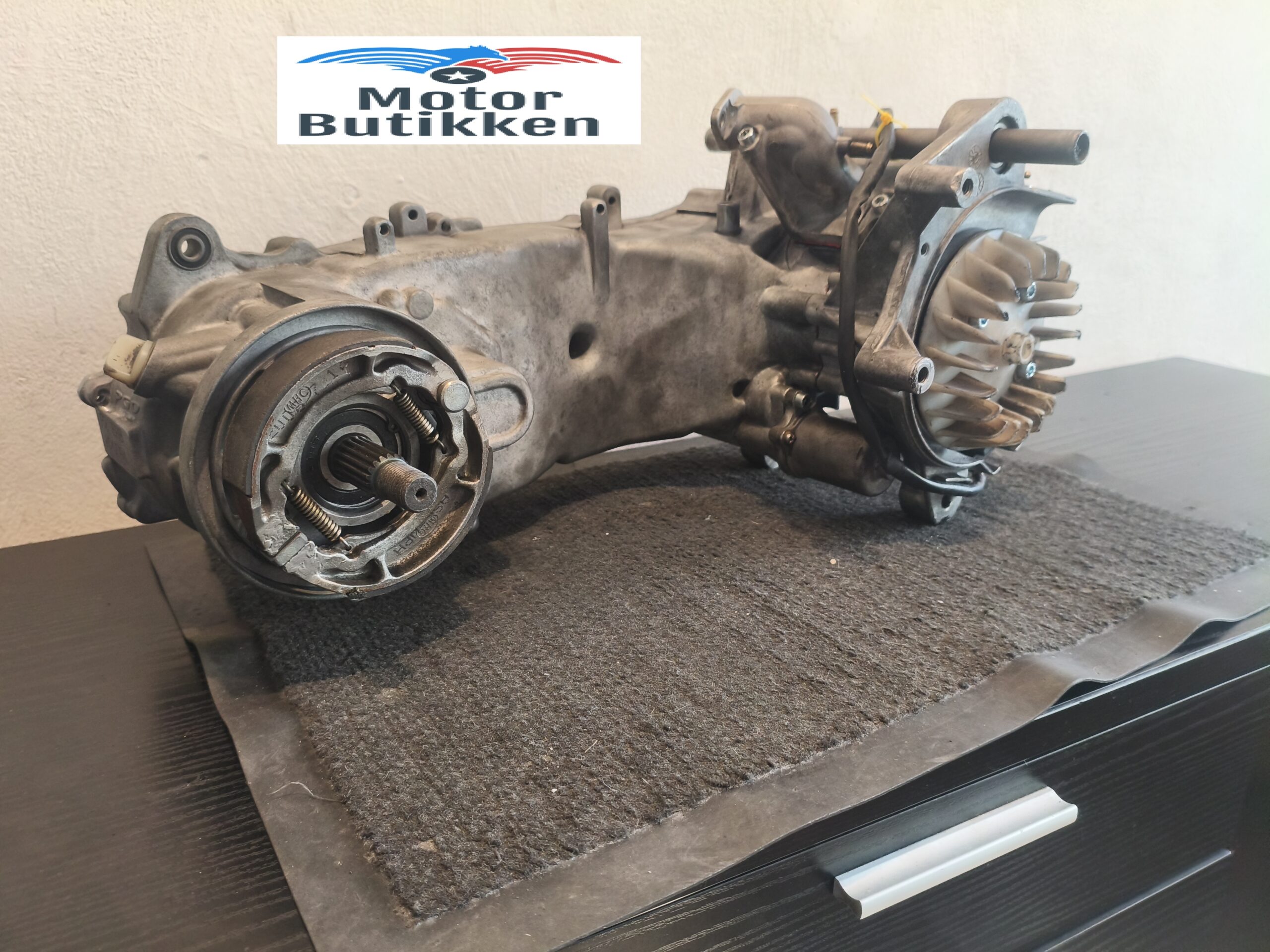 Nyrenoveret 50cc PGO-Motor – Sandblæst - Image 8